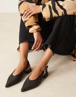 ORTIZ-slingback ballet in black weave
